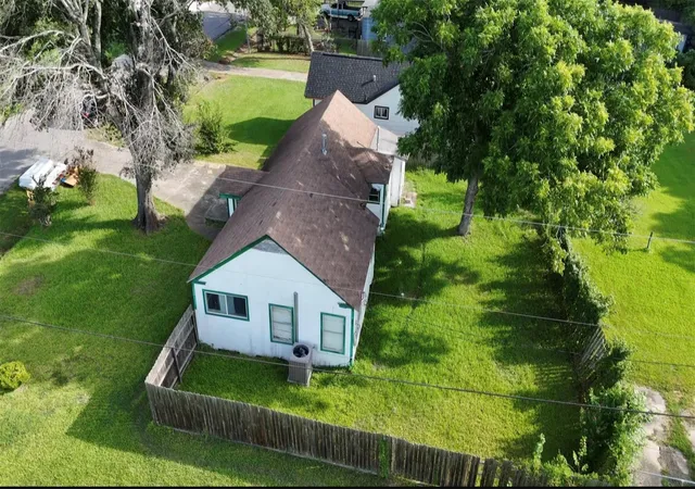 4th image of 1129 Niagara St, Houston, TX 77051 | MLS# 10808821