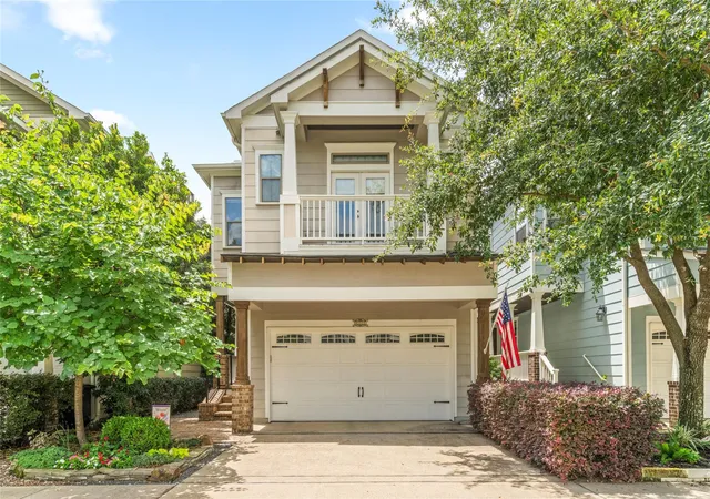 Photo 1 of Single family home for sale at 412 W 25th Street, Houston, TX 77008 | MLS# 9431402 | Listing updated on 2026-09-15