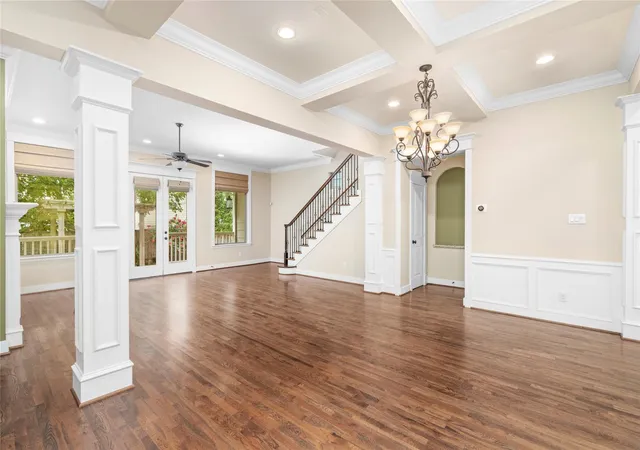 Photo 4 of Single family home for sale at 412 W 25th Street, Houston, TX 77008 | MLS# 9431402 | Listing updated on 2026-09-15