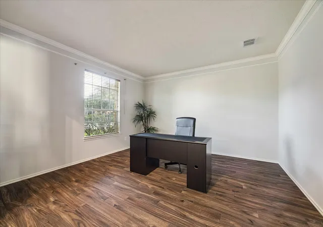 3rd image of 8503 Beacon Bend Ln, Pearland, TX 77584 | MLS# 58122217