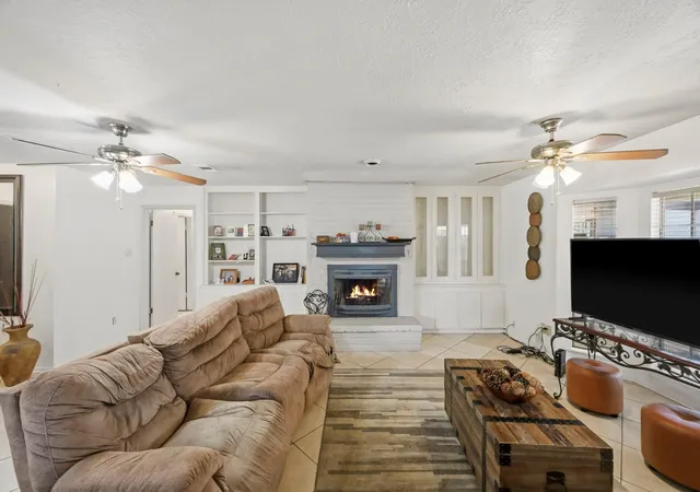 Photo 3 of Single family home for sale at 11707 Moltere Dr, Houston, TX 77065 | MLS# 39442142 | Listing updated on 2026-09-16