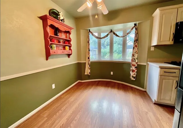 15th image of 8306 Hazen St, Houston, TX 77036 | MLS# 13972993