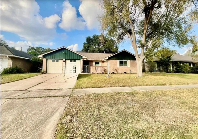 2nd image of 8306 Hazen St, Houston, TX 77036 | MLS# 13972993