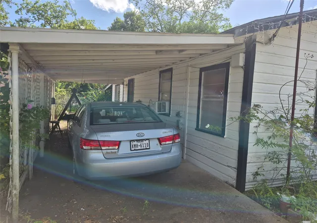 2nd image of 169 2nd St, Van Vleck, TX 77482 | MLS# 98282693