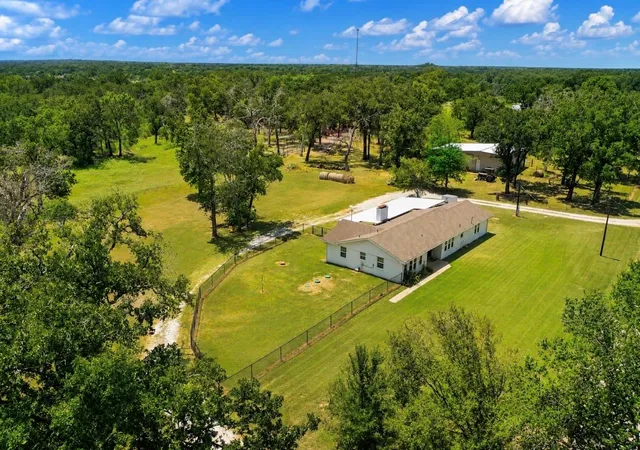 Photo 3 of Sale Pending at 172 Lcr 731, Kosse, TX 76653 | MLS# 69847054 | Listing updated on 2026-10-05