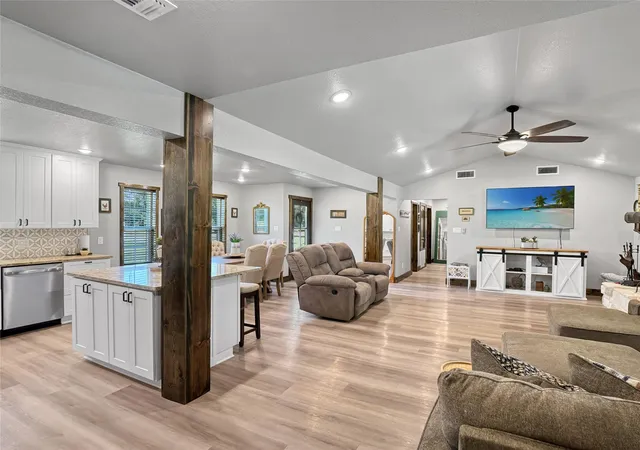 Photo 4 of Sale Pending at 172 Lcr 731, Kosse, TX 76653 | MLS# 69847054 | Listing updated on 2026-10-05