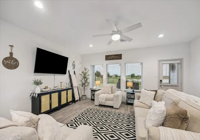 Photo 3 of Single family home for sale at 1308 Redbud Ln, Sealy, TX 77474 | MLS# 30145791 | Listing updated on 2026-09-06