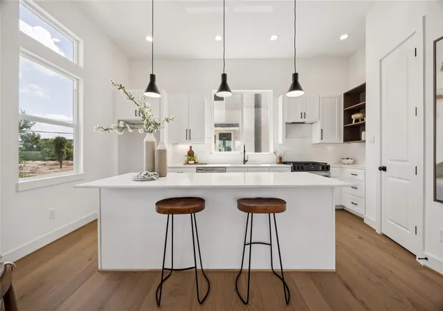 1st image of 2806 Mills St, Houston, TX 77026 | MLS# 59976637