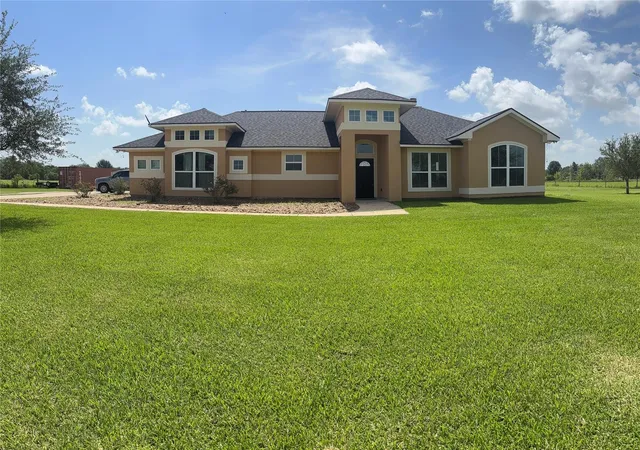 1st image of 8131 Brinkmeyer Rd, Needville, TX 77461 | MLS# 33190042