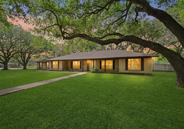 1st image of 13926 Fm 442 Rd, Needville, TX 77461 | MLS# 2475831
