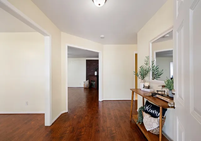Photo 3 of Single family home for sale at 13926 Fm 442 Rd, Needville, TX 77461 | MLS# 2475831 | Listing updated on 2026-09-11
