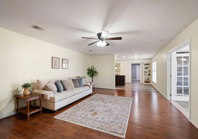 Photo 3 of Single family home for sale at 13926 Fm 442 Rd, Needville, TX 77461 | MLS# 2475831 | Listing updated on 2026-10-09
