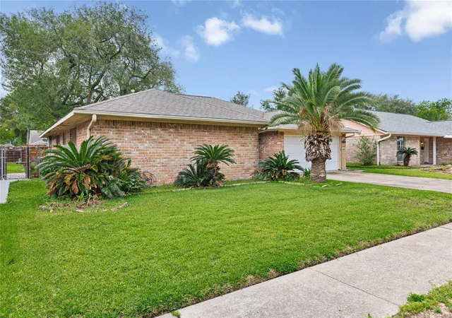 Photo 2 of Sale Pending at 1818 New Orleans St, Deer Park, TX 77536 | MLS# 81010622 | Listing updated on 2026-10-05