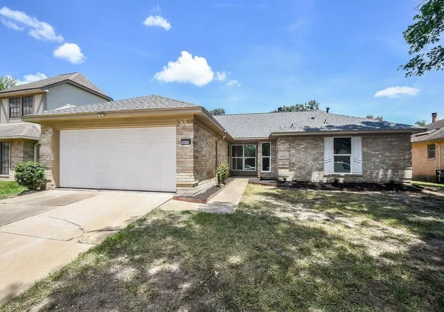 Photo 2 of Single family home for sale at 15118 Cabots Landing Dr, Houston, TX 77084 | MLS# 38857252 | Listing updated on 2026-08-23