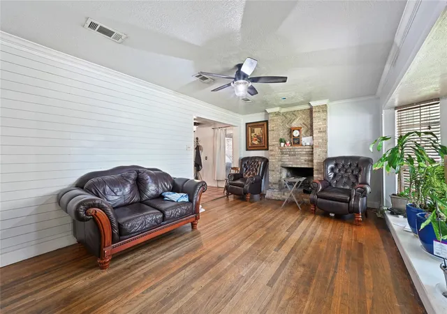 Photo 3 of Single family home for sale at 12410 Palmbeach St, Houston, TX 77034 | MLS# 49681412 | Listing updated on 2026-09-09