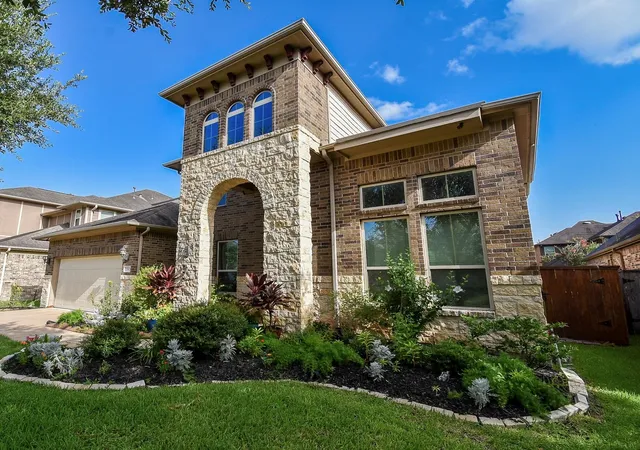 1st image of 27807 Ashbrook Falls Ct, Fulshear, TX 77441 | MLS# 433905
