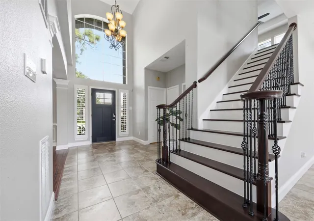 Photo 4 of Sale Pending at 1305 Wilderness Pines Dr, Friendswood, TX 77546 | MLS# 41681029 | Listing updated on 2026-09-21