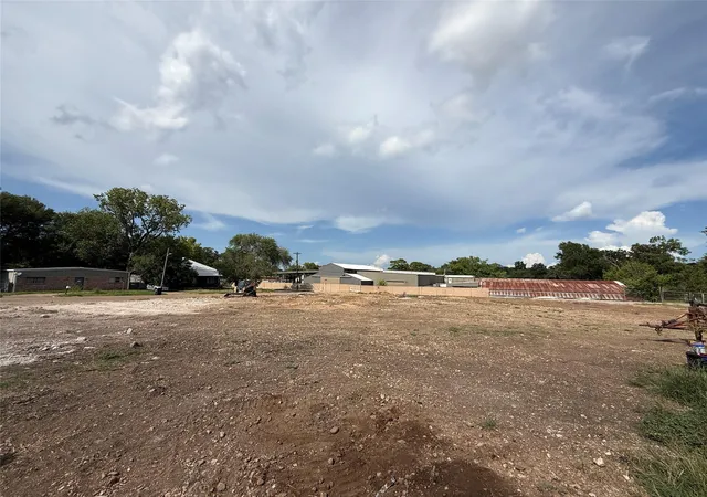 Photo 4 of Land for sale at 1702 S Baylor St, Brenham, TX 77833 | MLS# 17155378 | Listing updated on 2026-08-12