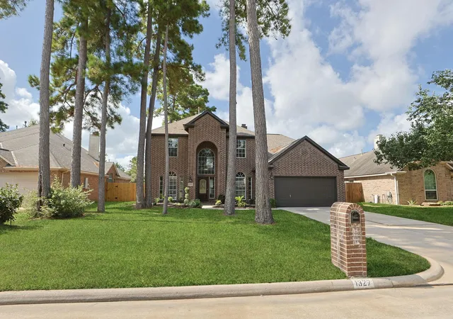 2nd image of 1327 Serene Trl, Tomball, TX 77375 | MLS# 74691331