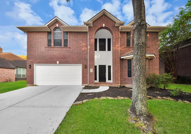 Photo 1 of Single family home for sale at 11927 Cyn Mills Dr, Houston, TX 77095 | MLS# 43200618 | Listing updated on 2026-09-11