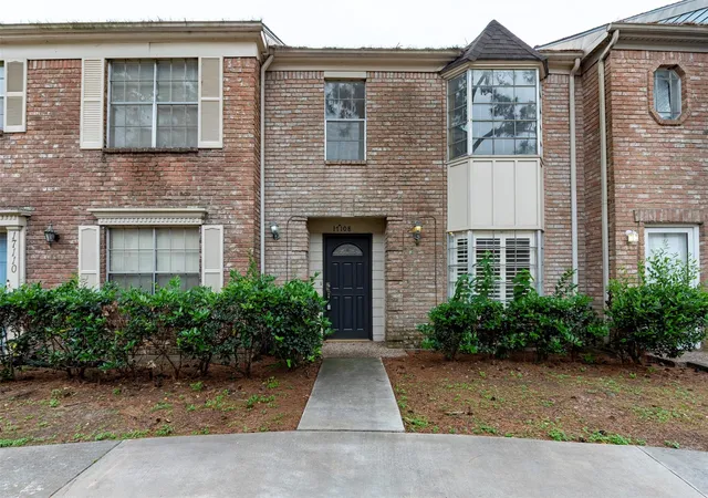 Photo 1 of Townhouse for sale at 17108 Beaver Springs Dr #8, Houston, TX 77090 | MLS# 66522367 | Listing updated on 2026-09-15