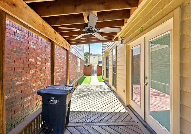 Photo 3 of Single family home for sale at 5842 Cinnamon Crk Cir, Houston, TX 77084 | MLS# 69420147 | Listing updated on 2026-08-15