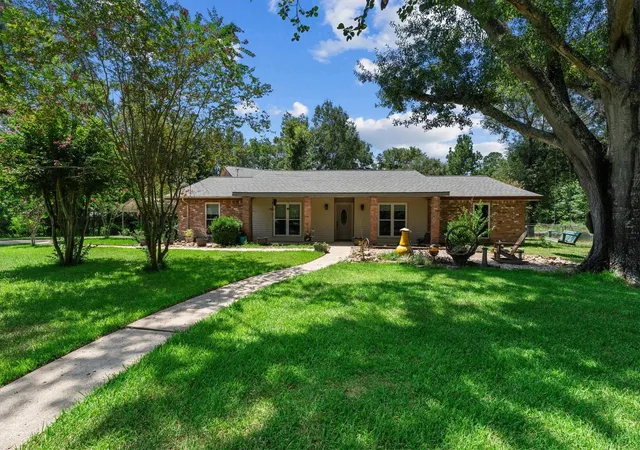 Photo 2 of Sale Pending at 19624 Irenell Dr, Porter, TX 77365 | MLS# 61173160 | Listing updated on 2026-09-13