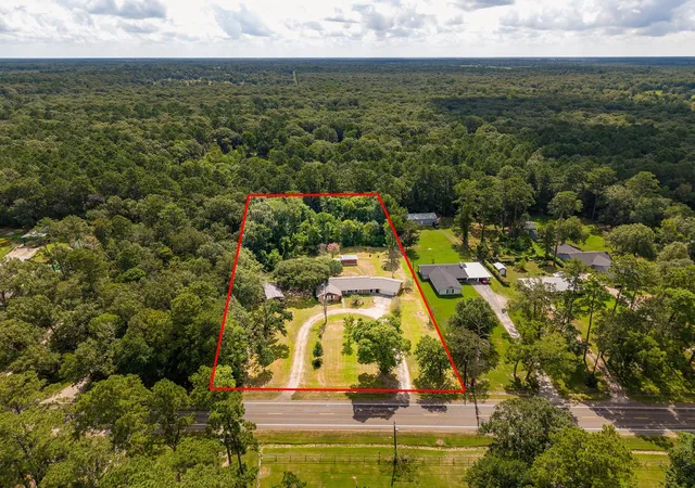 Photo 4 of Single family home for sale at 536 Wallisville Rd, Liberty, TX 77575 | MLS# 89337600 | Listing updated on 2026-10-07