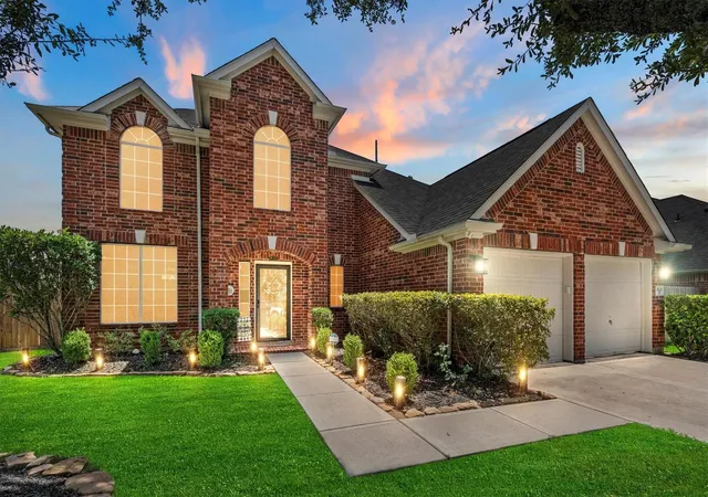 Photo 1 of Sale Pending at 18226 Stillwater Pl Dr, Humble, TX 77346 | MLS# 10195025 | Listing updated on 2026-09-12