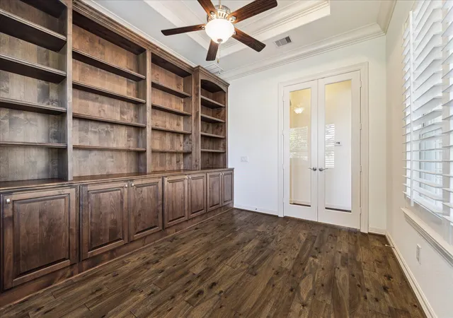 Photo 4 of Single family home for sale at 4706 Bellwood Springs Ln, Sugar Land, TX 77479 | MLS# 67879140 | Listing updated on 2026-08-11