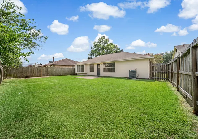 22nd image of 3807 Teakwood Dr, La Porte, TX 77571 | MLS# 50319455