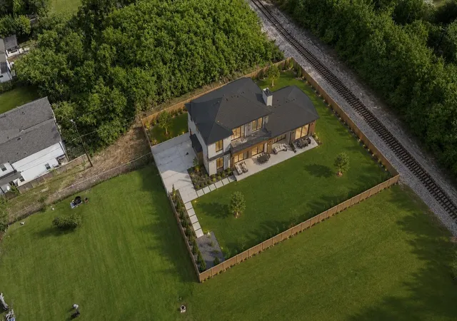 5th image of 1004 Press St, Houston, TX 77020 | MLS# 67298829