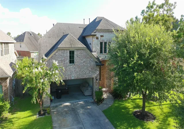 Photo 3 of Single family home for sale at 21139 Barrett Crk Ln, Richmond, TX 77407 | MLS# 29213536 | Listing updated on 2026-08-31
