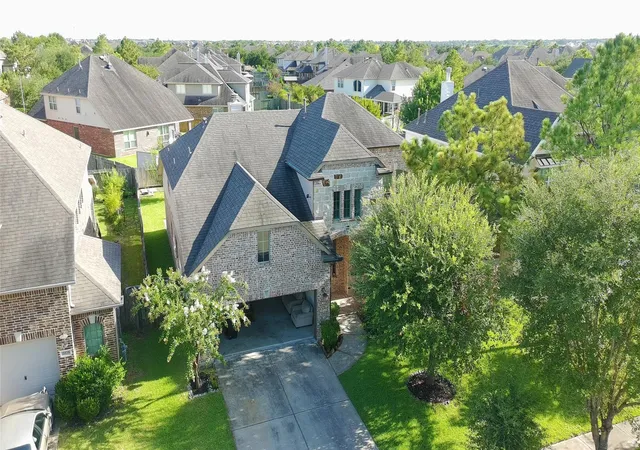 Photo 3 of Single family home for sale at 21139 Barrett Crk Ln, Richmond, TX 77407 | MLS# 29213536 | Listing updated on 2026-08-31