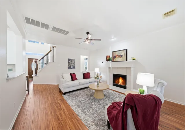 Photo 4 of Single family home for sale at 2222 Scenic Shore Dr, Seabrook, TX 77586 | MLS# 61408086 | Listing updated on 2026-09-01