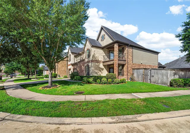 4th image of 4706 Hickory Branch Ln, Sugar Land, TX 77479 | MLS# 24651648