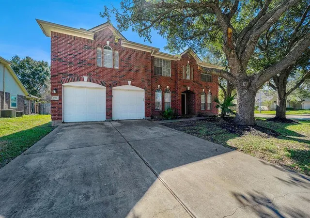 1st image of 1819 Thistlebrook Ct, Fresno, TX 77545 | MLS# 79985645