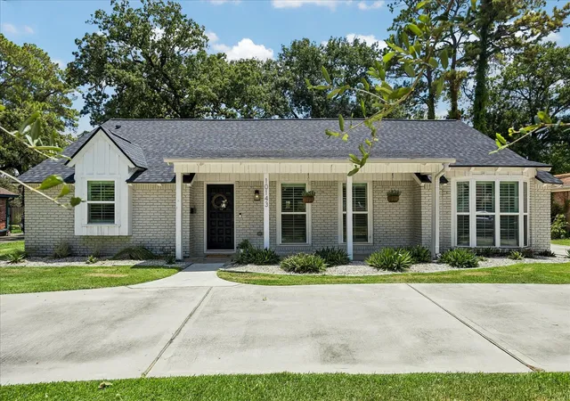 28th image of 10143 Whiteside Ln, Houston, TX 77043 | MLS# 20051480