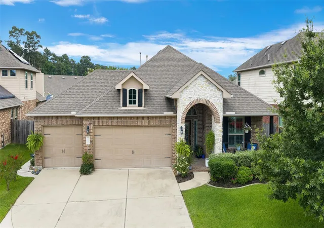 Photo 2 of Sale Pending at 18122 Millau Viaduct Way, Houston, TX 77044 | MLS# 74244118 | Listing updated on 2026-09-09