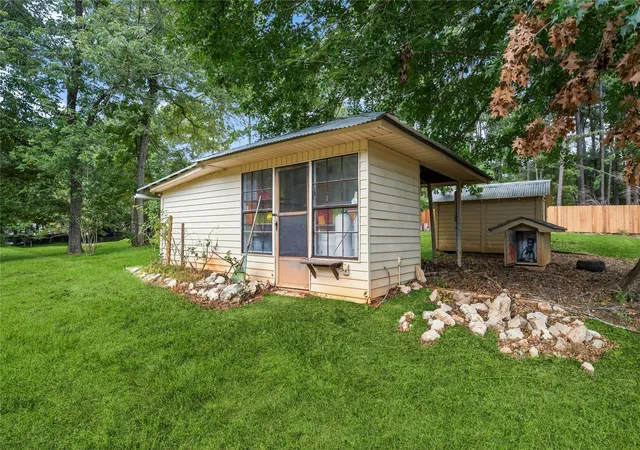 24th image of 140 Pine Valley Dr, Livingston, TX 77351 | MLS# 90588041