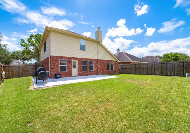 33rd image of 13601 Trail Meadow Ln, Rosharon, TX 77583 | MLS# 90713710