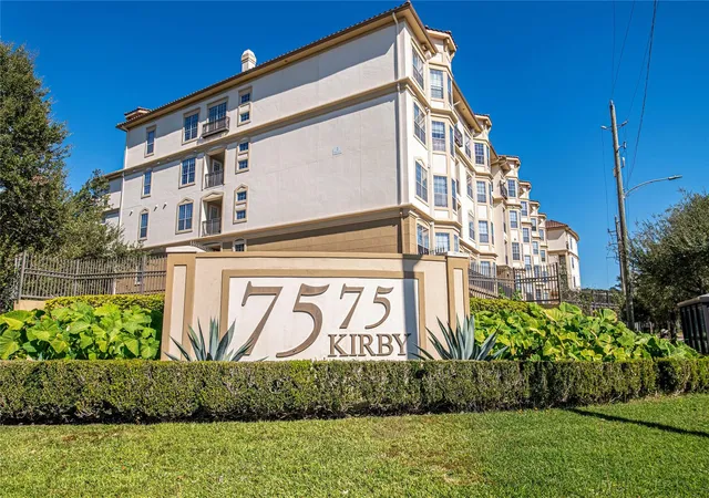 Photo 1 of Condo for sale at 7575 Kirby Dr #3202, Houston, TX 77030 | MLS# 30521160 | Listing updated on 2026-08-13