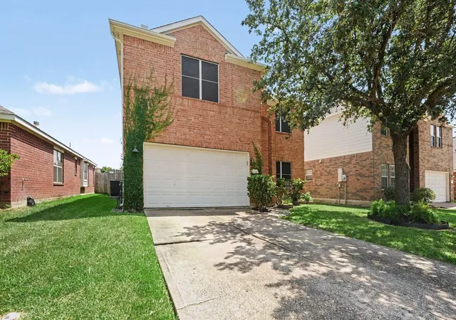 Photo 2 of Single family home for sale at 1719 Manor Dr, Baytown, TX 77521 | MLS# 57748050 | Listing updated on 2026-08-09