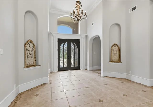 5th image of 10 Lake Sterling Gate Dr, Spring, TX 77379 | MLS# 75926048