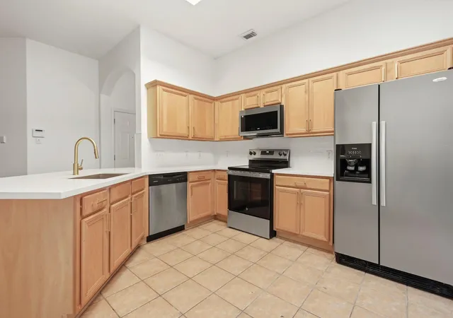3rd image of 4112 Merlet Dr, Pearland, TX 77584 | MLS# 29222623