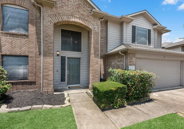 3rd image of 9238 Wichita Dr, La Porte, TX 77571 | MLS# 76769547