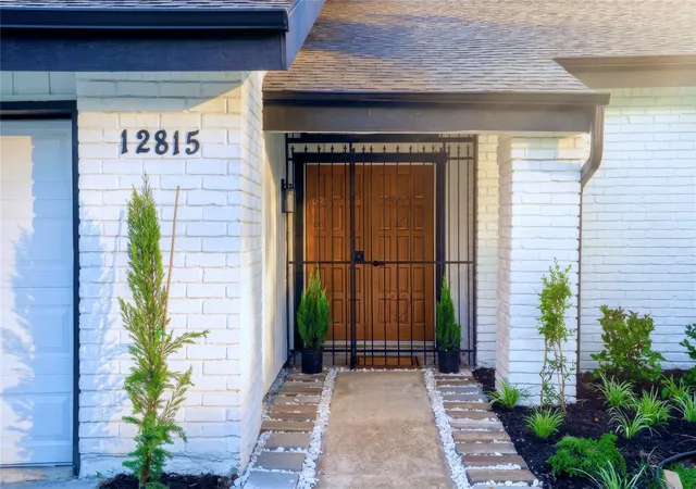 3rd image of 12815 Braewood Glen Ln, Houston, TX 77072 | MLS# 30805963