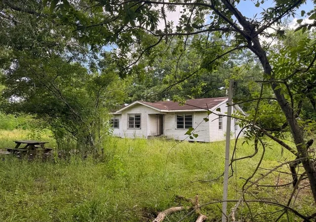 2nd image of 174 Bailey Rd, Angleton, TX 77515 | MLS# 10365934