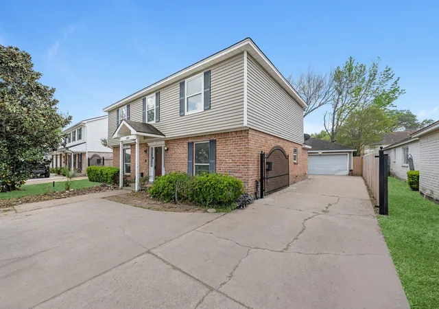 1st image of 11319 Briar Forest Dr, Houston, TX 77077 | MLS# 56058479