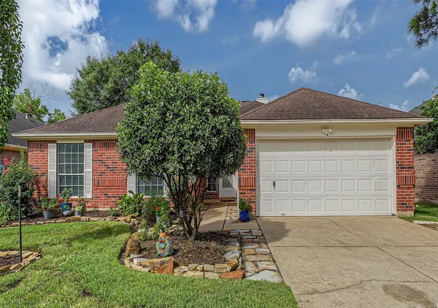 Photo 2 of Single family home for sale at 1310 Hidden Cyn Rd, Katy, TX 77450 | MLS# 74713685 | Listing updated on 2026-09-19
